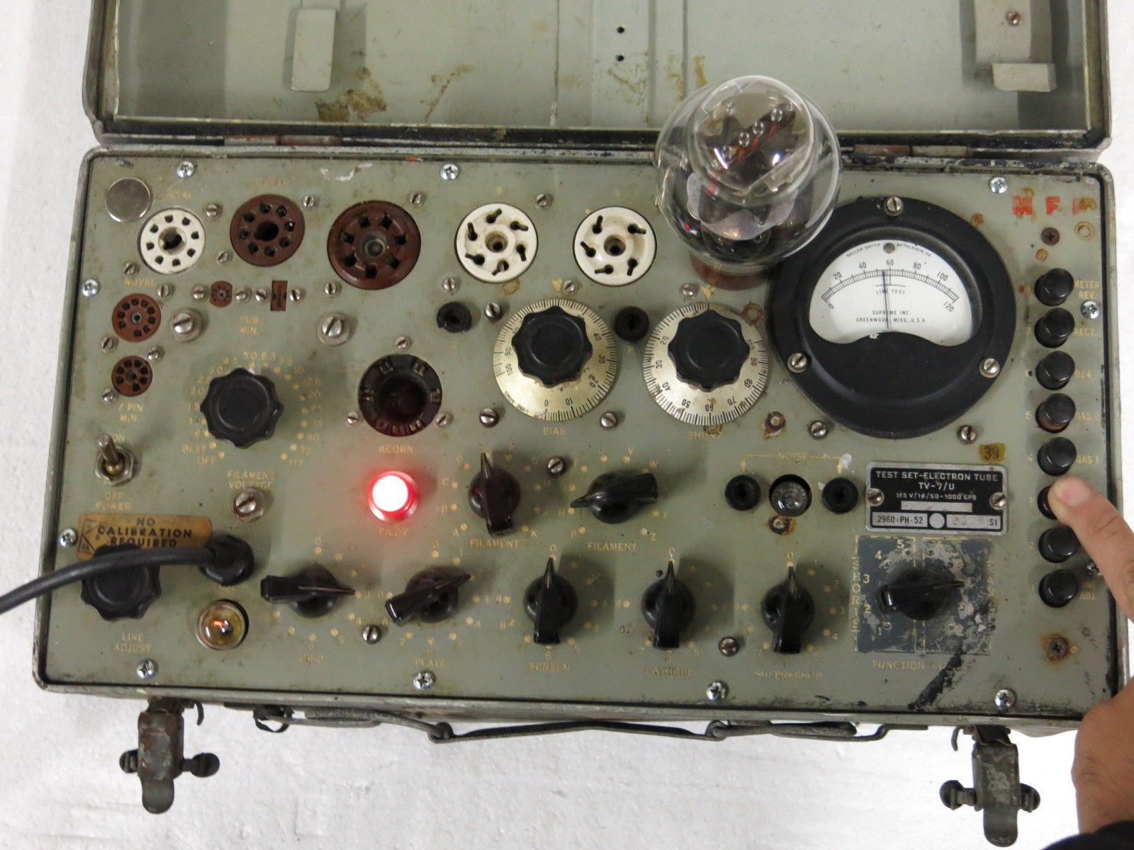 undefined TV-7/U tube tester