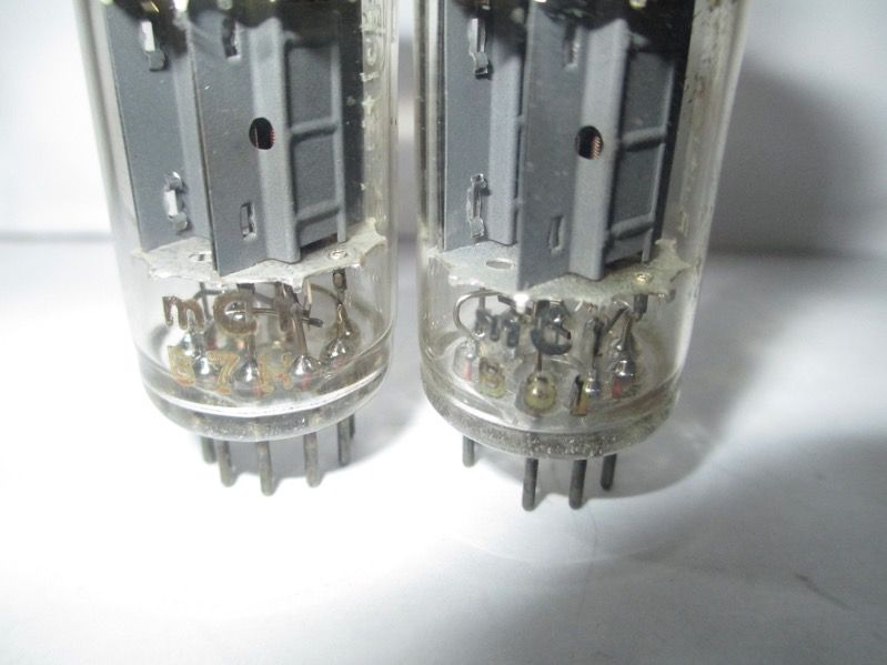Mullard ECC83 MC1 tube