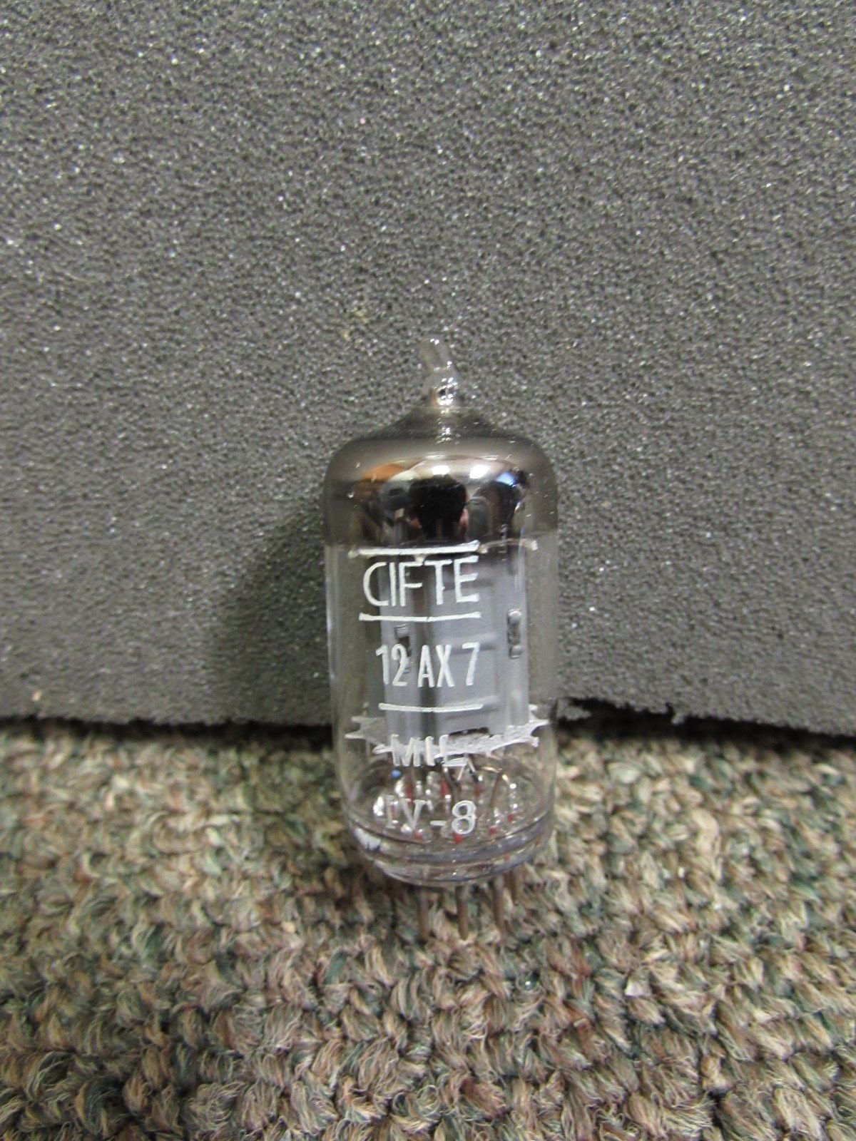 Mazda Cifte 12AX7 tube - Cifte