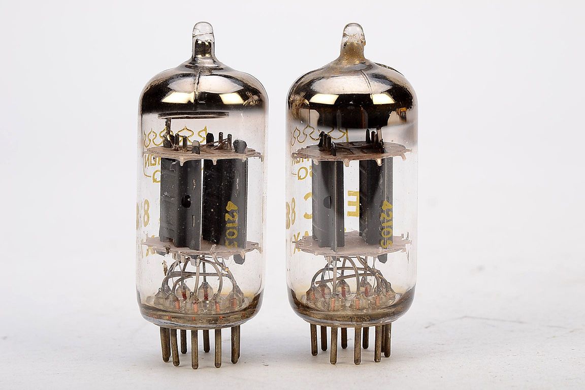 Haltron Ultron 12AX7 ECC83 tube