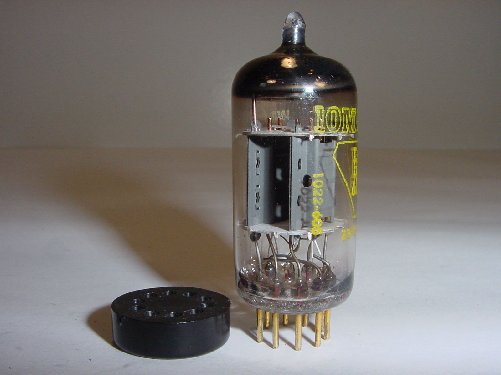 B&L 12AX7 tube - Mullard