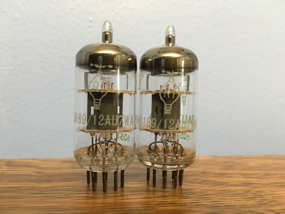 R/T La Radiotechnique 6189 12AU7WAH tube