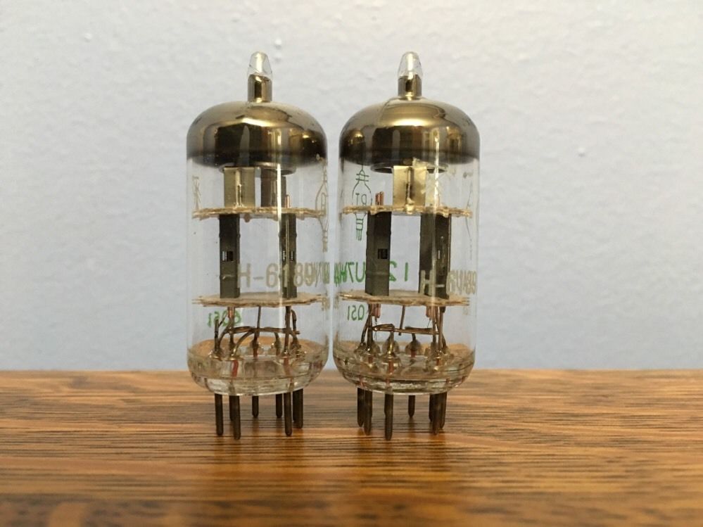 R/T La Radiotechnique 6189 12AU7WAH tube