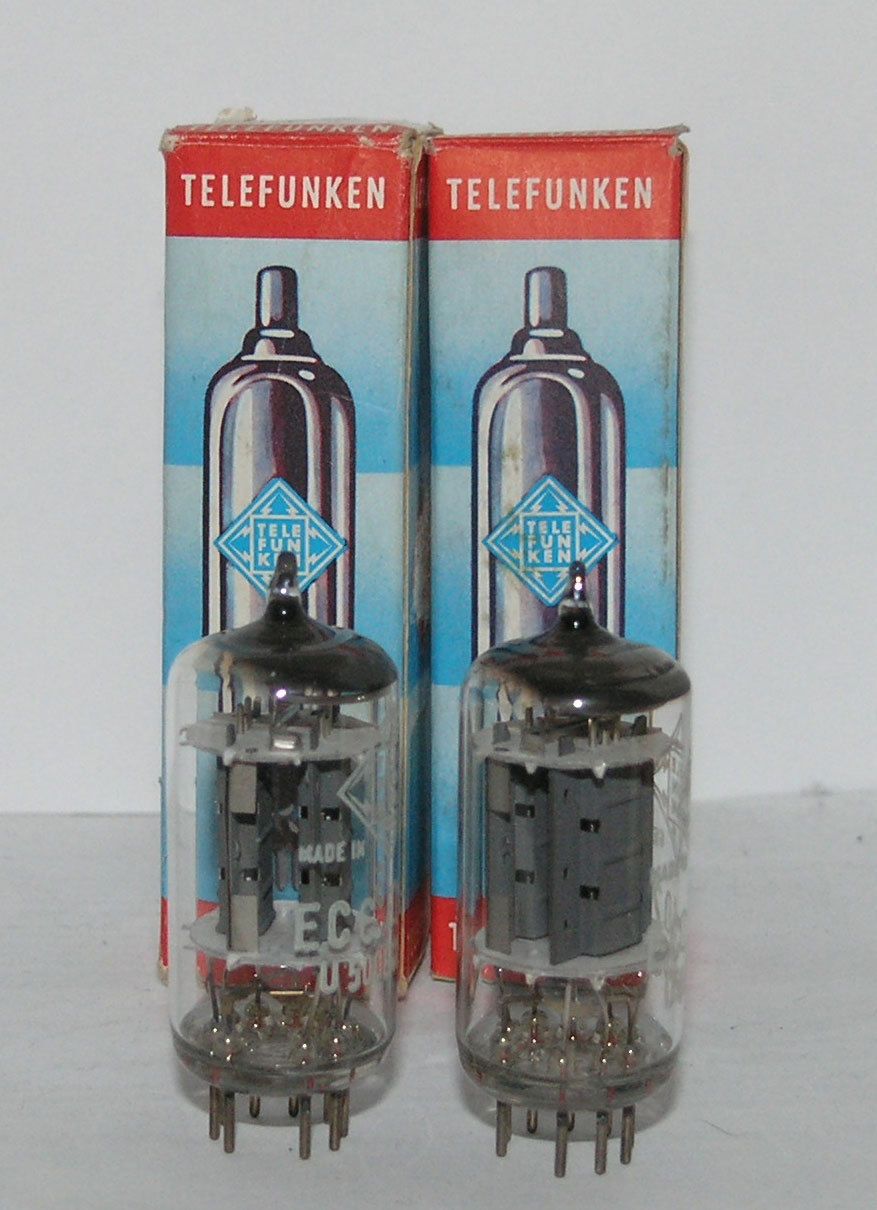 Telefunken ECC802S tube