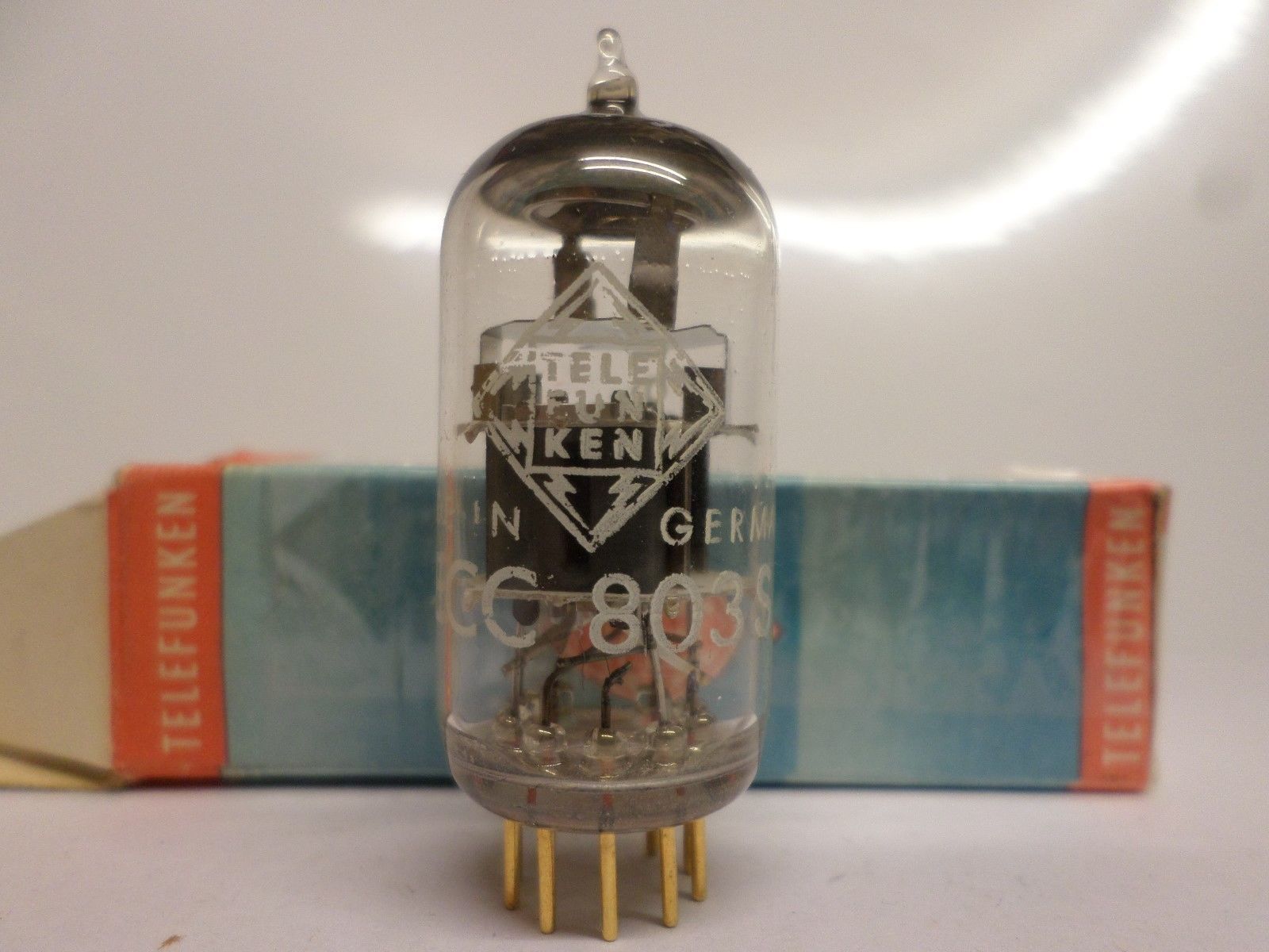 Telefunken ECC803S tube