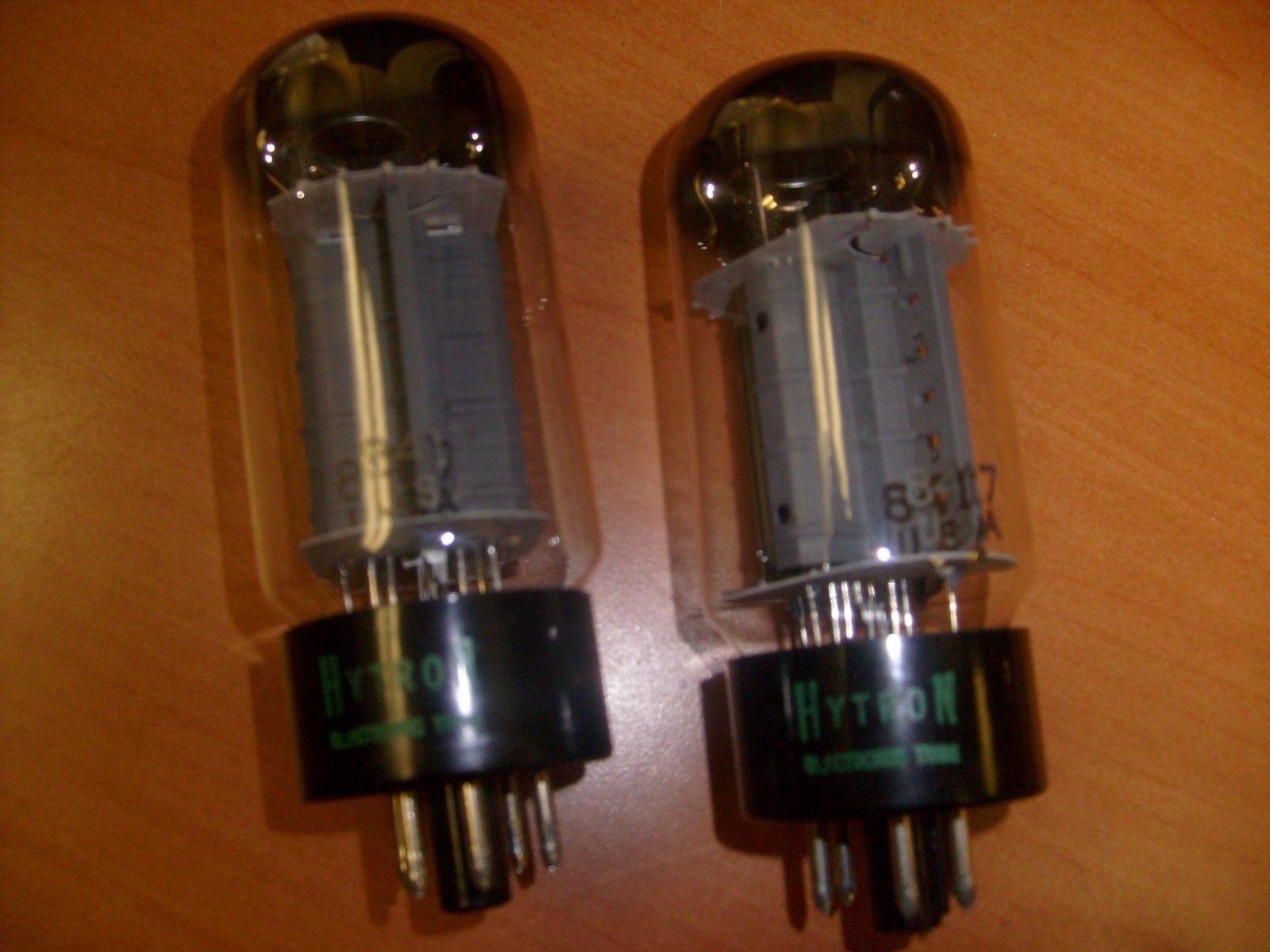 Hytron 8417 tube - Sylvania