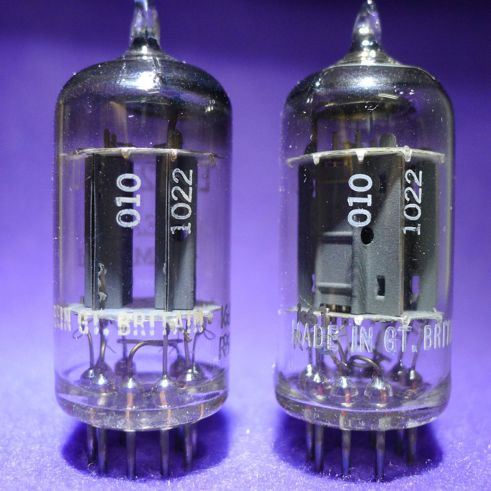 Heath ECC82 12AU7 K61 tube - Mullard