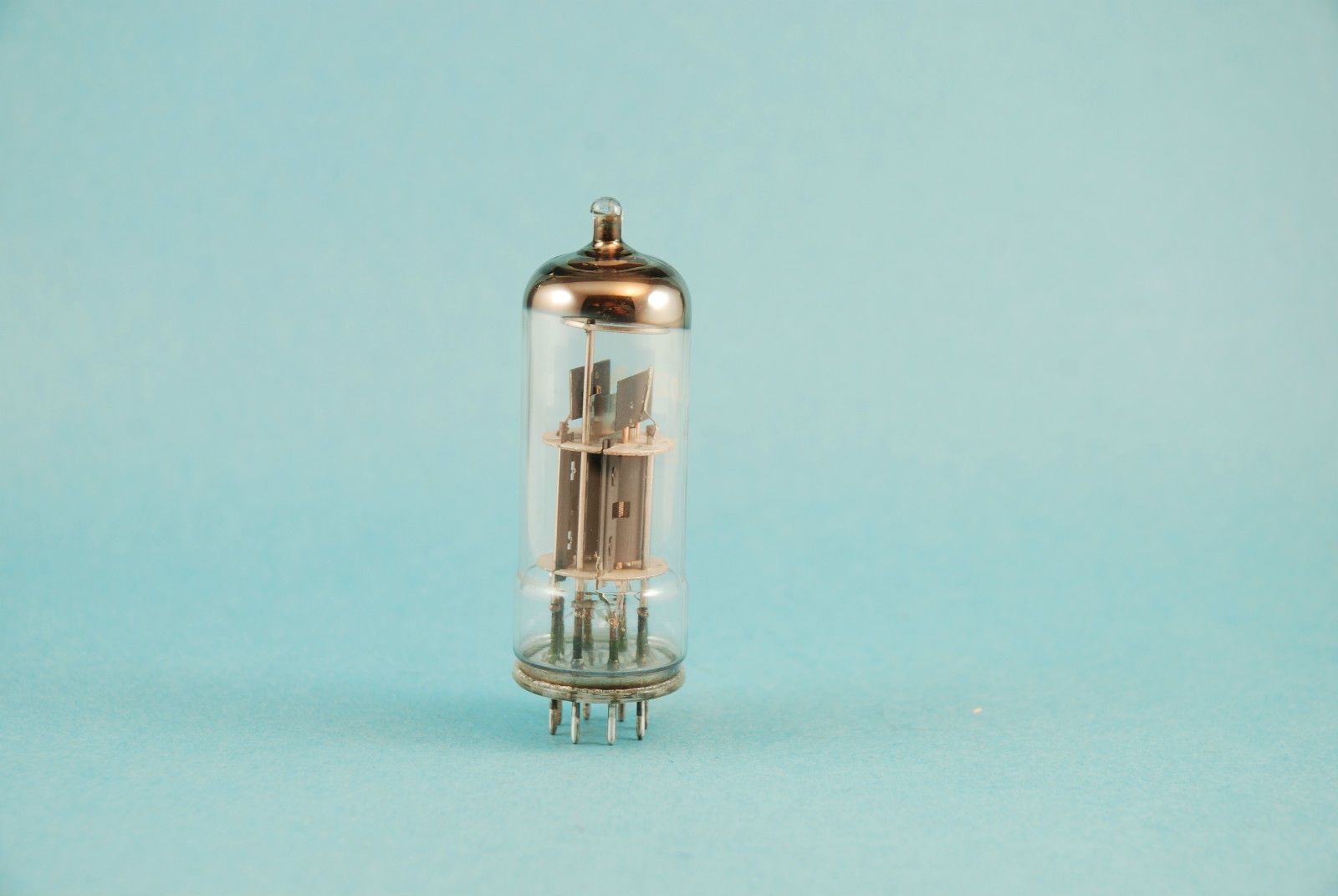 Azdam ECC40 LC5 tube - R/T La Radiotechnique