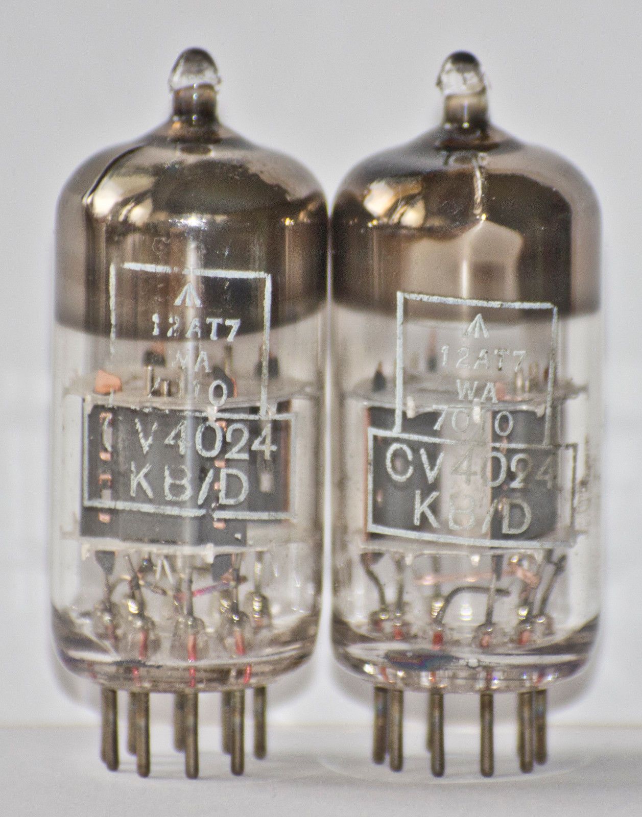 Mullard CV4024 12AT7WA 7010 tube