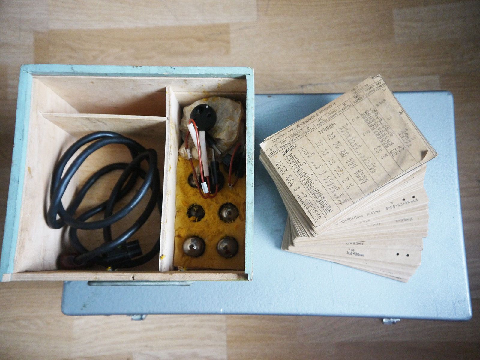 Sovnarhoz Л3-3 tube tester