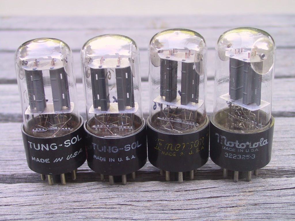 Tung-Sol 6SN7GT tube