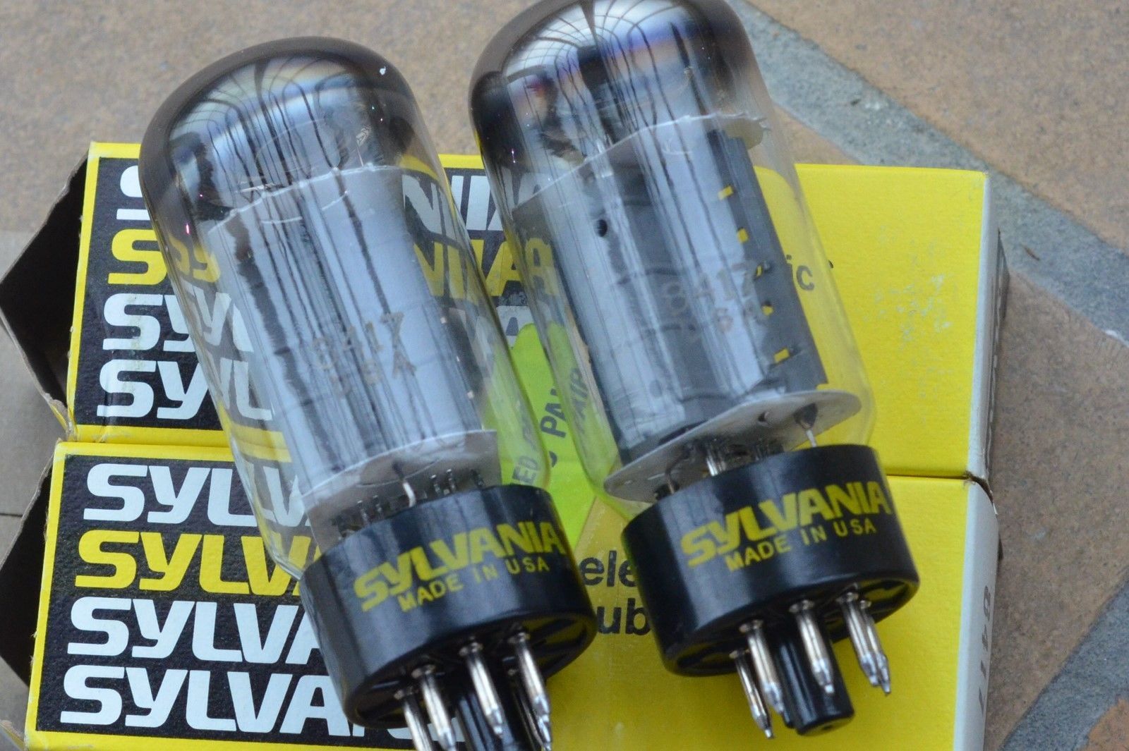 Sylvania 8417 tube