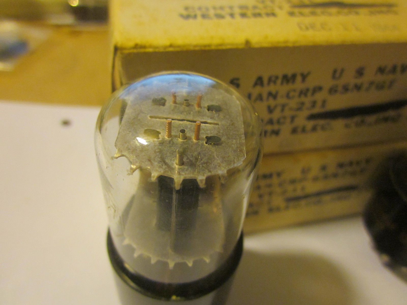 Raytheon VT-231 6SN7GT tube - Western Electric