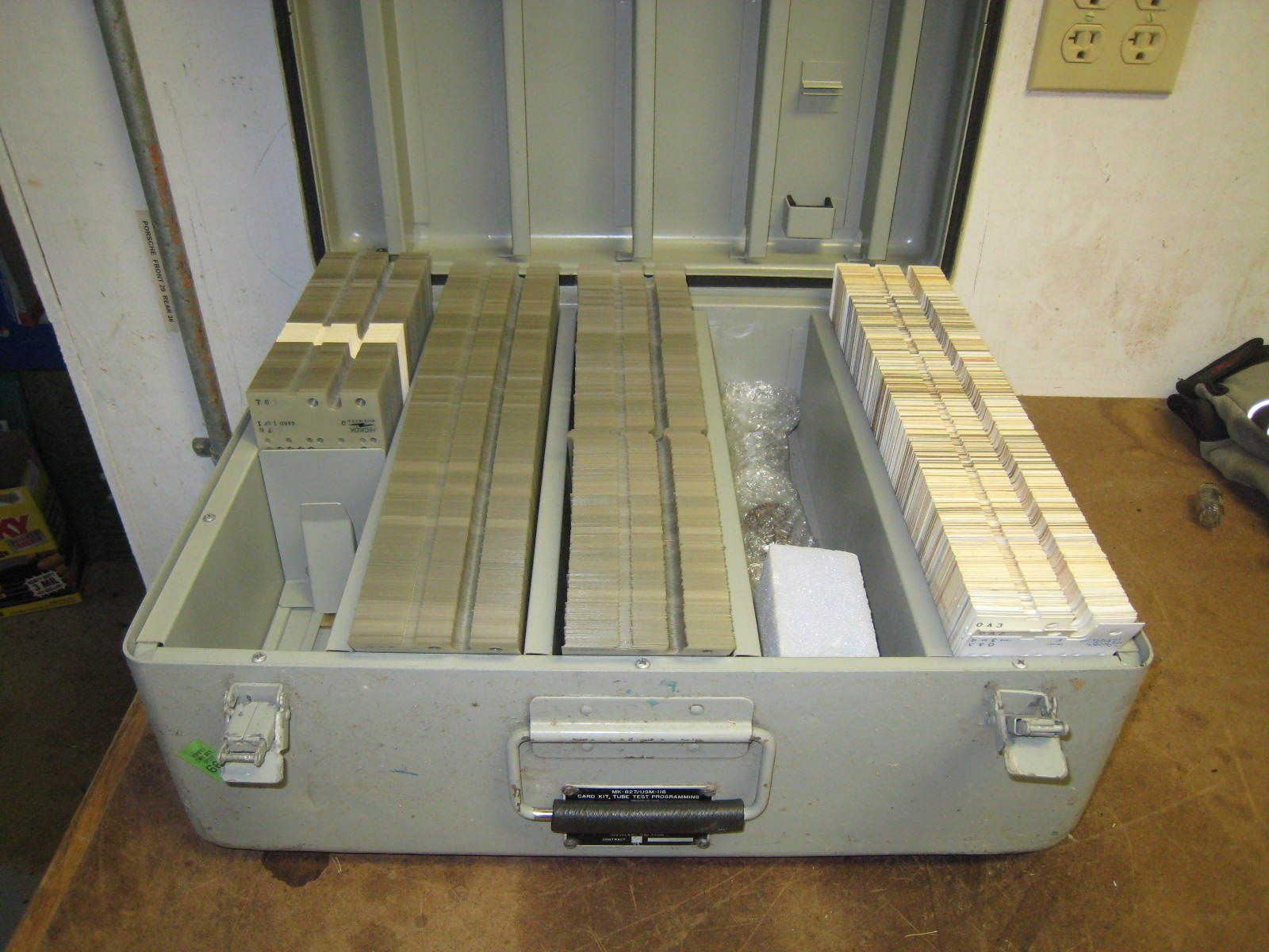 Hickok Cardmatic AN/USM-118B tube tester