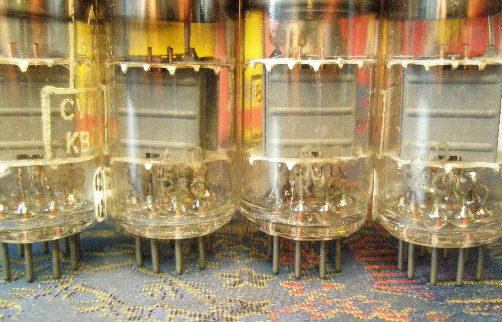 Mullard 6189 CV4009 630 tube