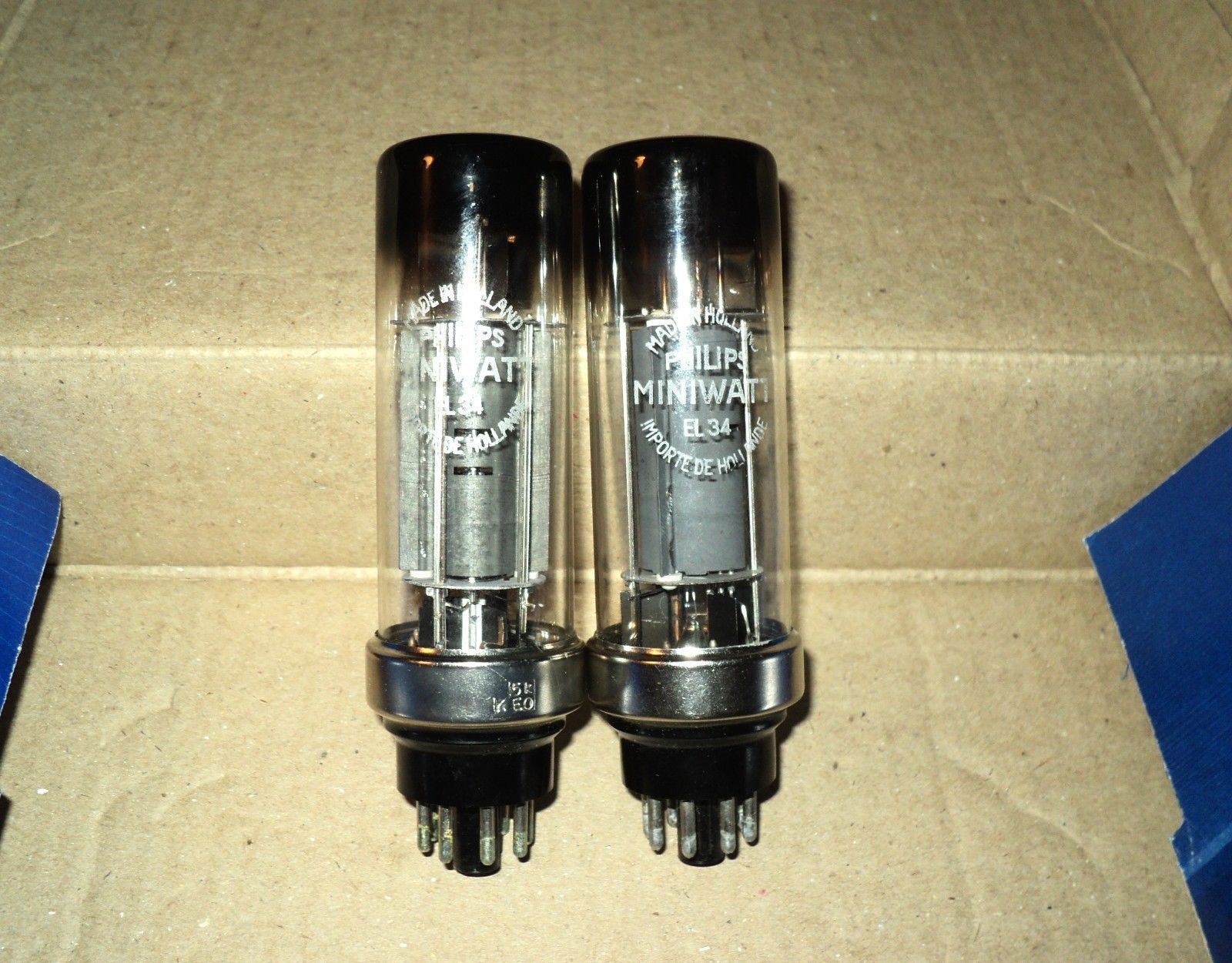 Philips Miniwatt EL34 KEB KEO tube