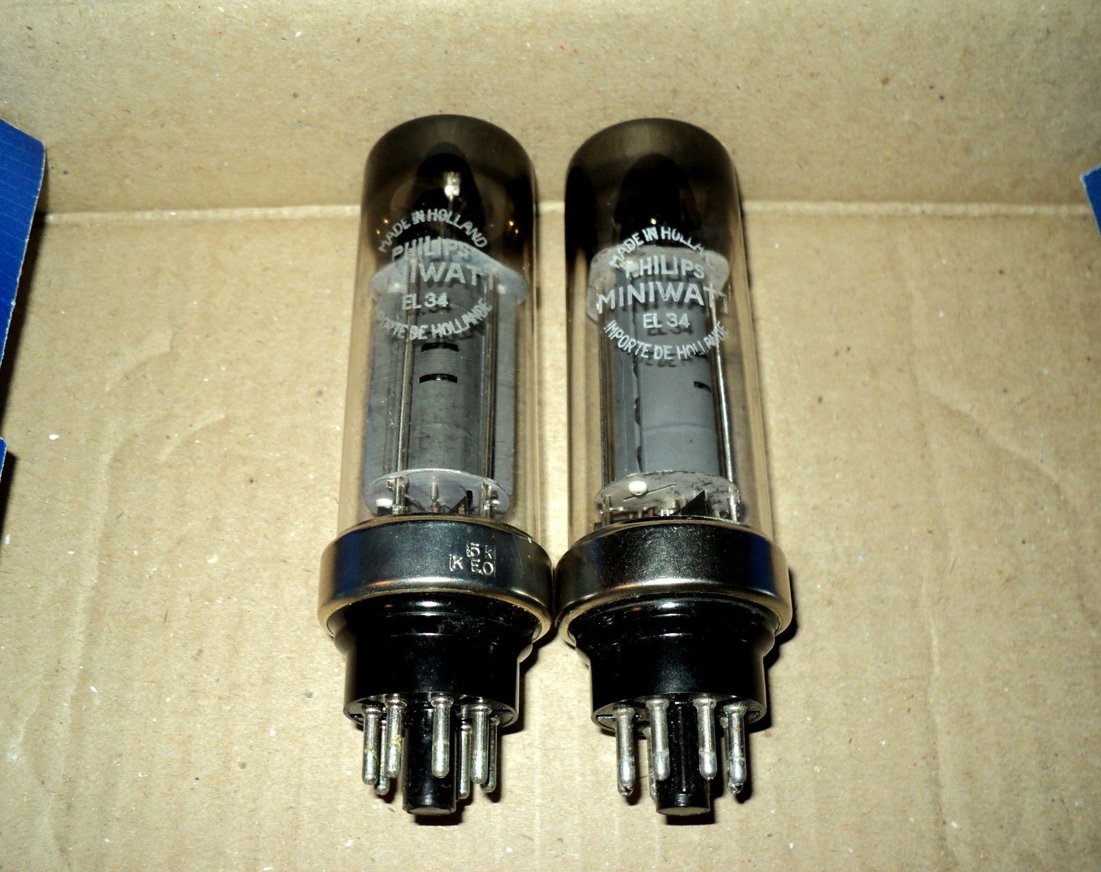 Philips Miniwatt EL34 KEB KEO tube