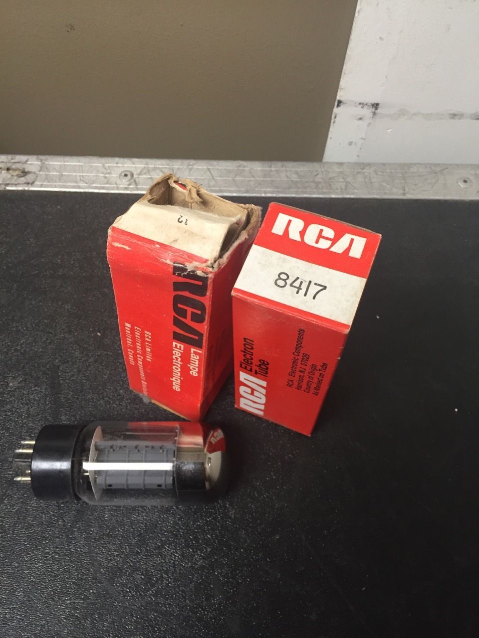 RCA 8417 tube - Sylvania