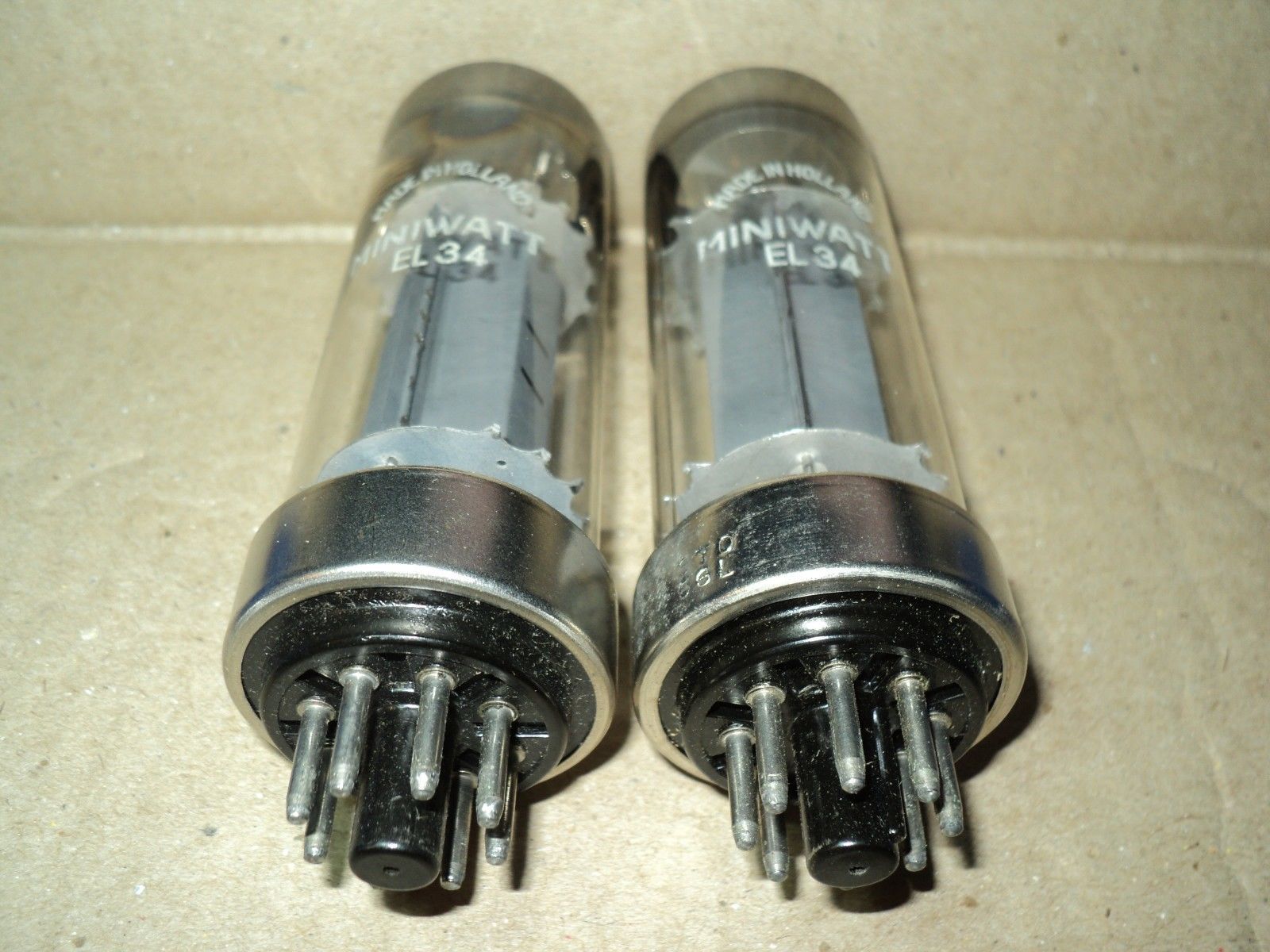 Miniwatt EL34 SYO tube