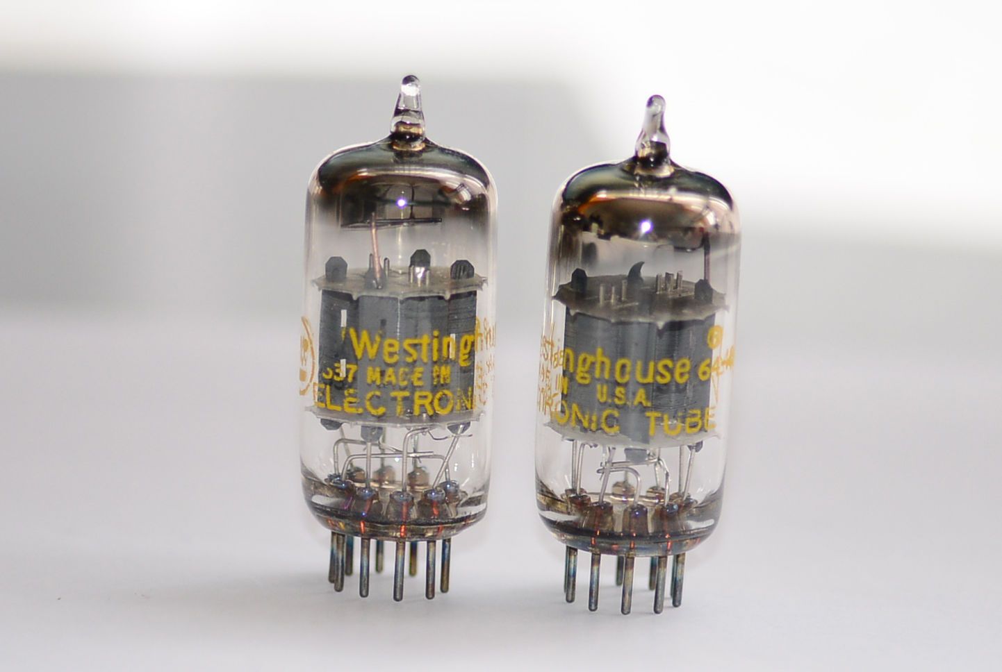 Westinghouse 12DF7 tube