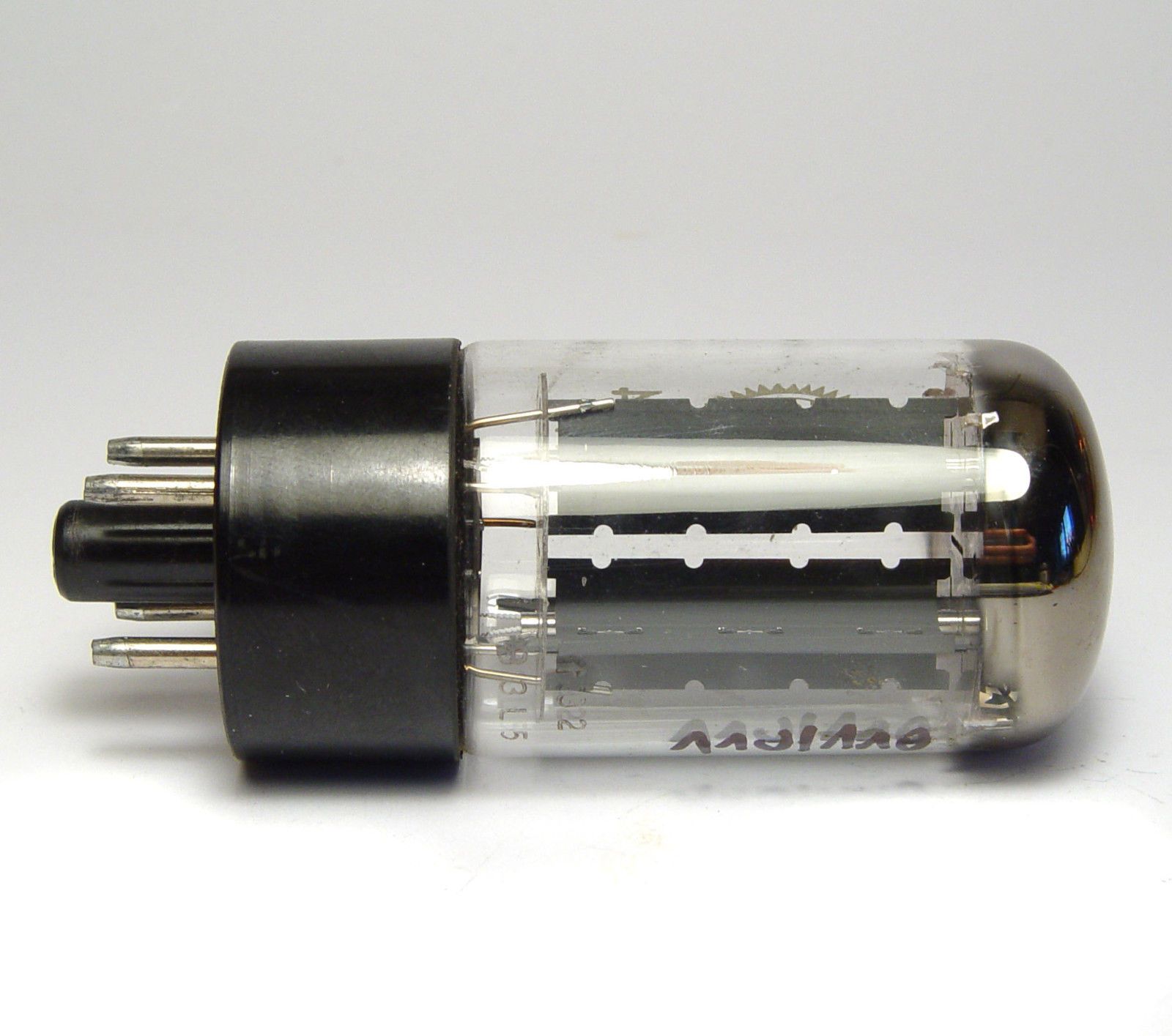 Valvo GZ34 F32 tube