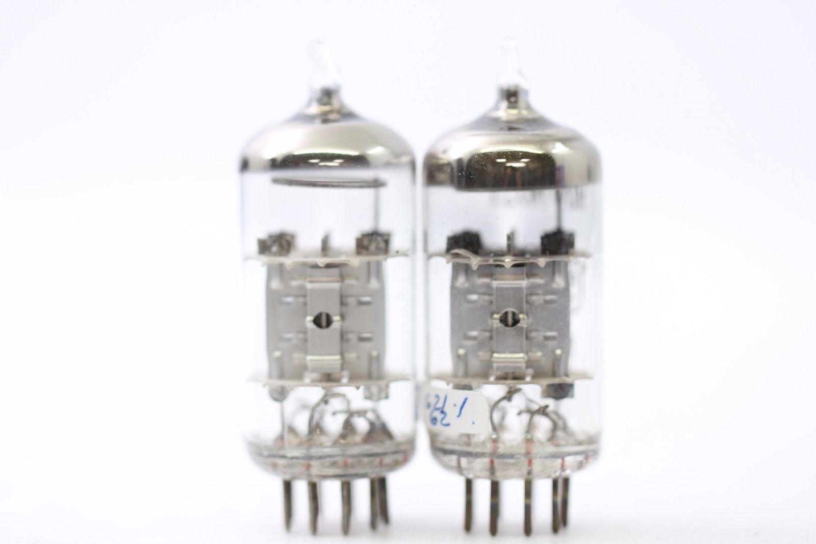 Miniwatt ECC83 12AX7 tube