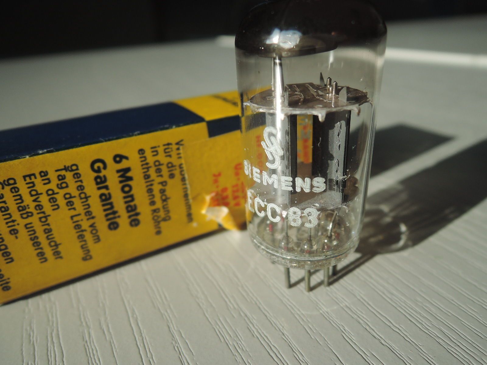 Siemens ECC83 I63 tube