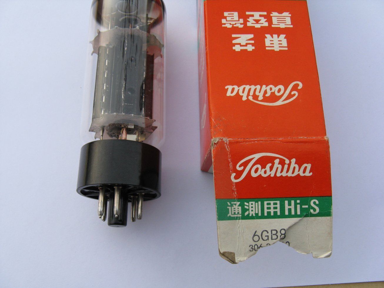 Toshiba 6GB8 tube