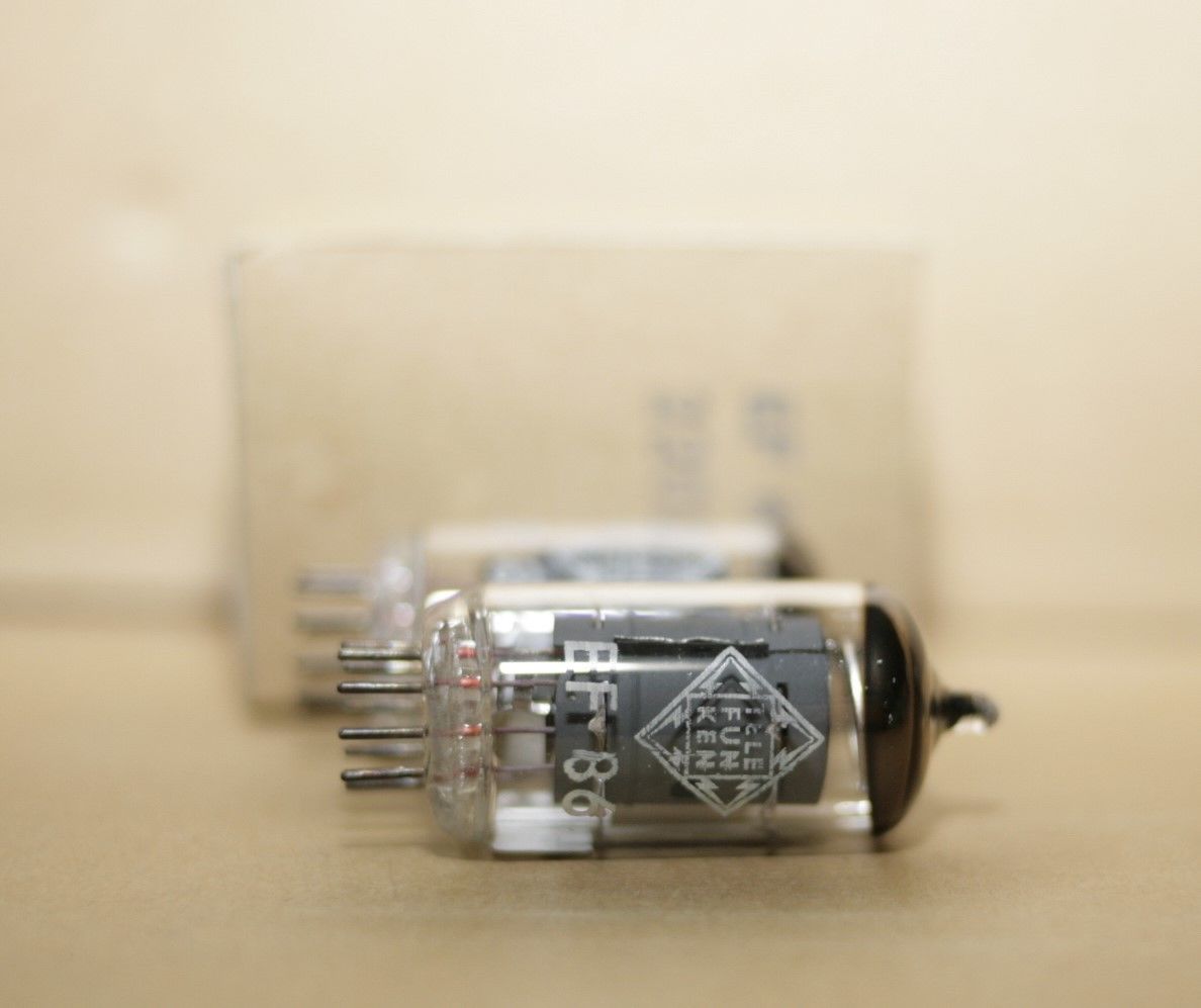 Telefunken EF86 tube - RFT