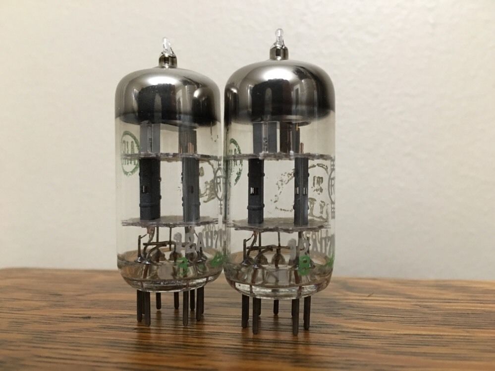 La Radiotechnique R/T Air 12AU7WA tube