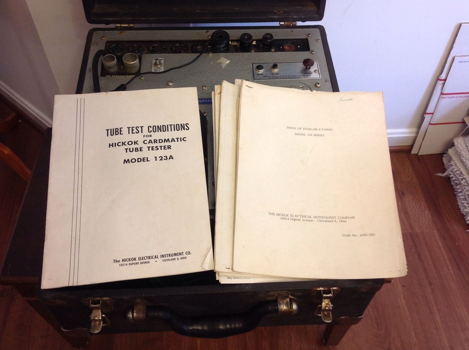 Hickok 123A Cardmatic tube tester