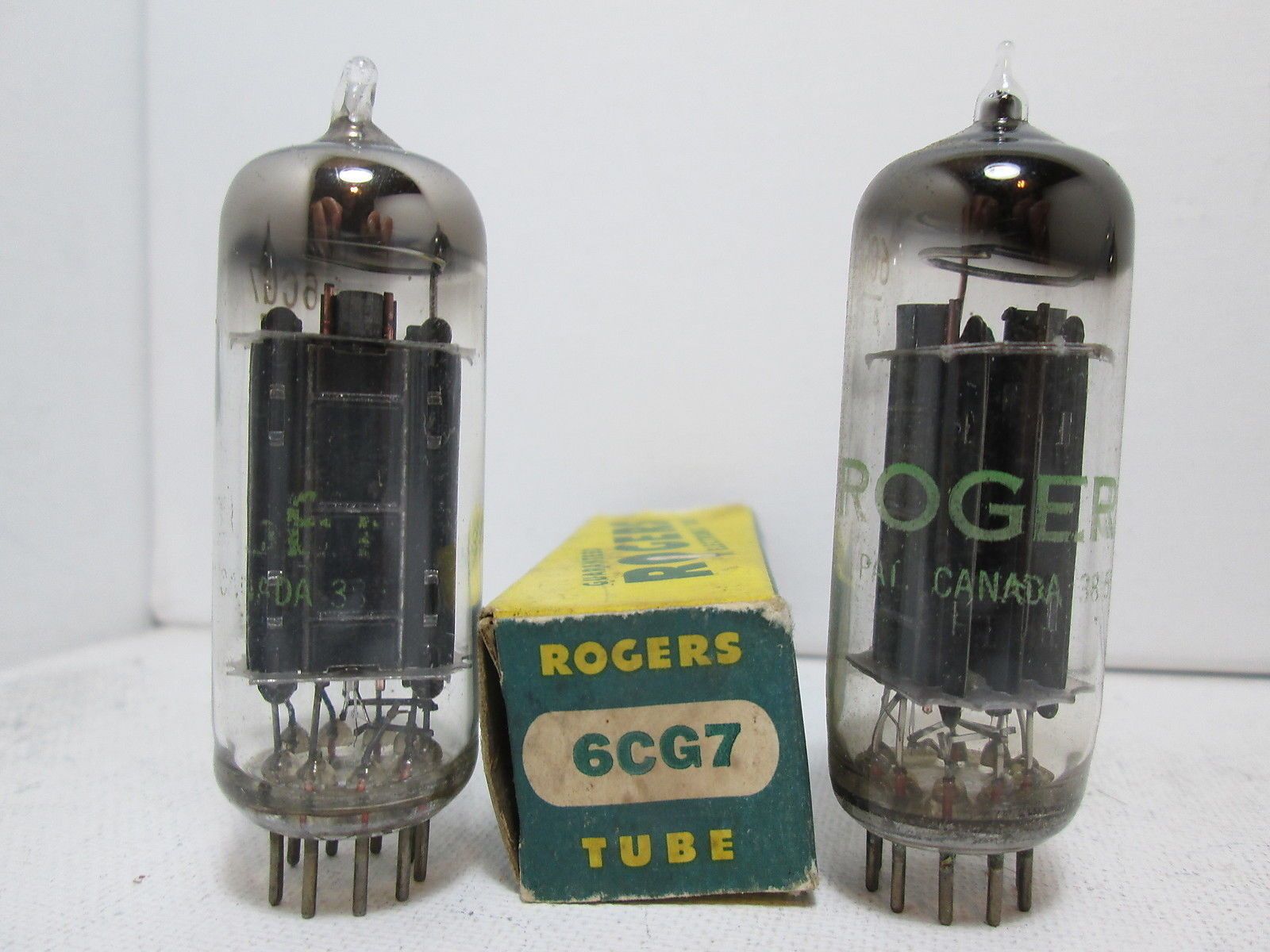 Rogers 6CG7 tube