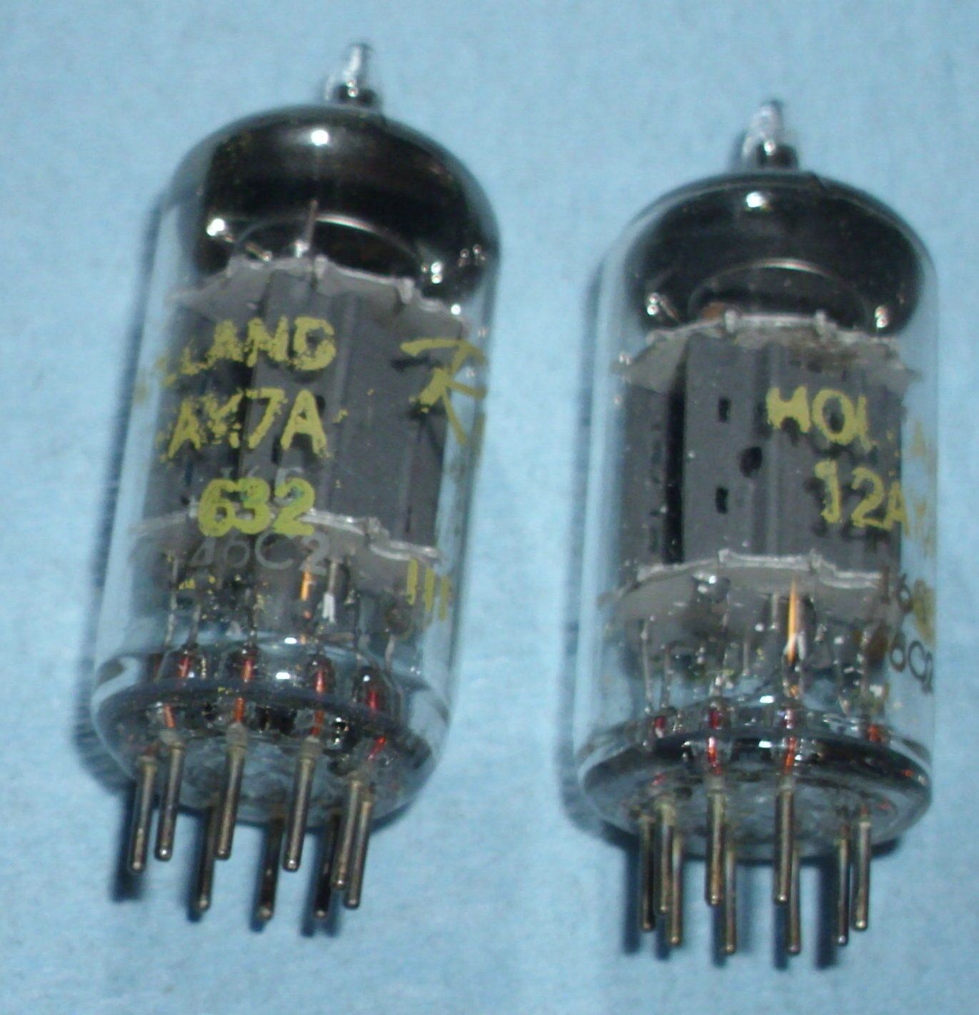 Ami Rowe 12AX7A tube - Philips