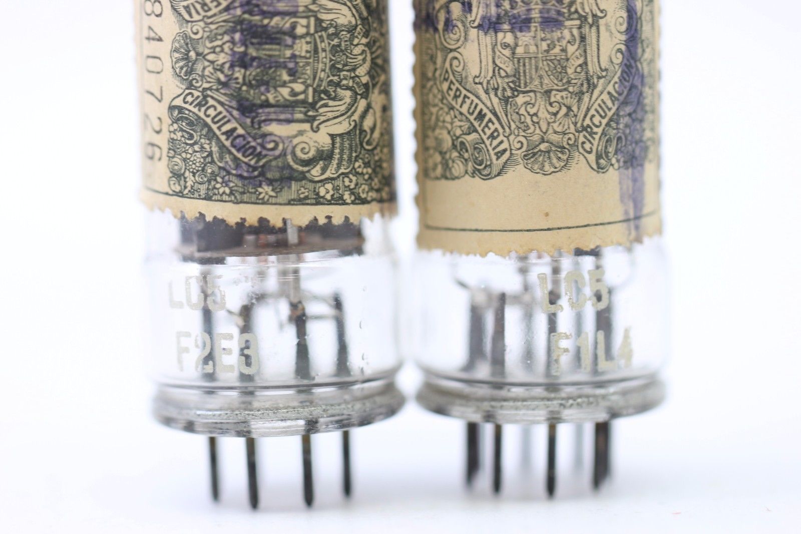 Miniwatt ECC40 tube - R/T La Radiotechnique