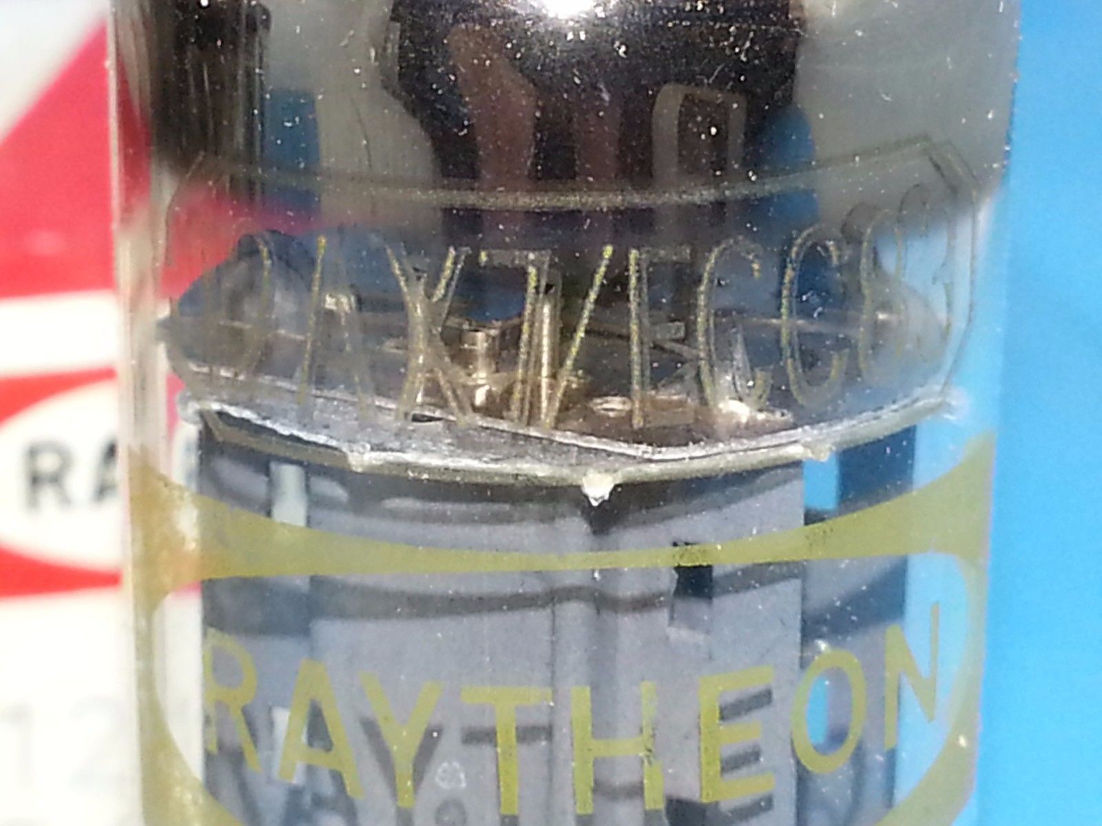 Raytheon 12AX7 ECC83 tube - Toshiba