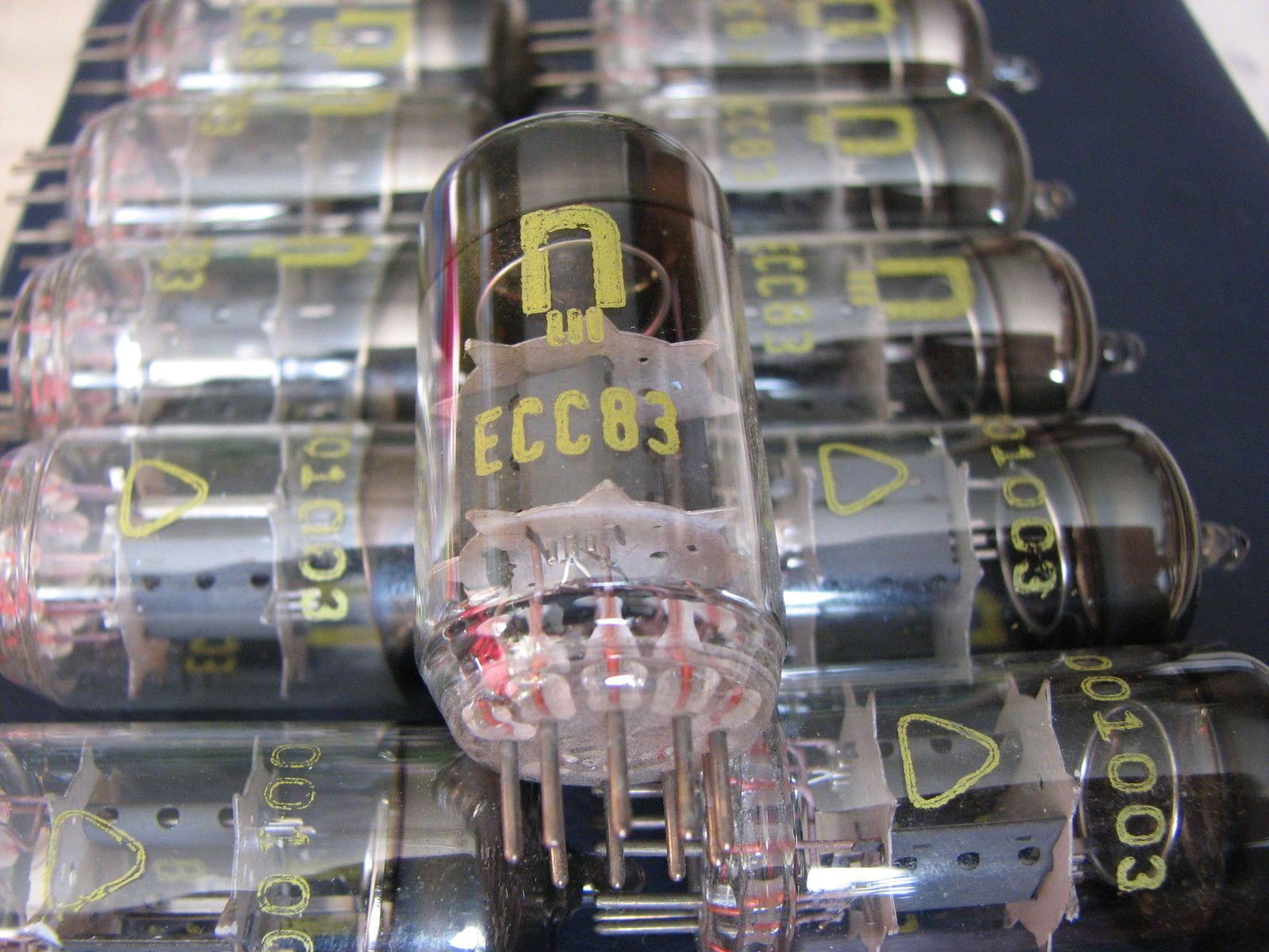 RFT ECC83 tube