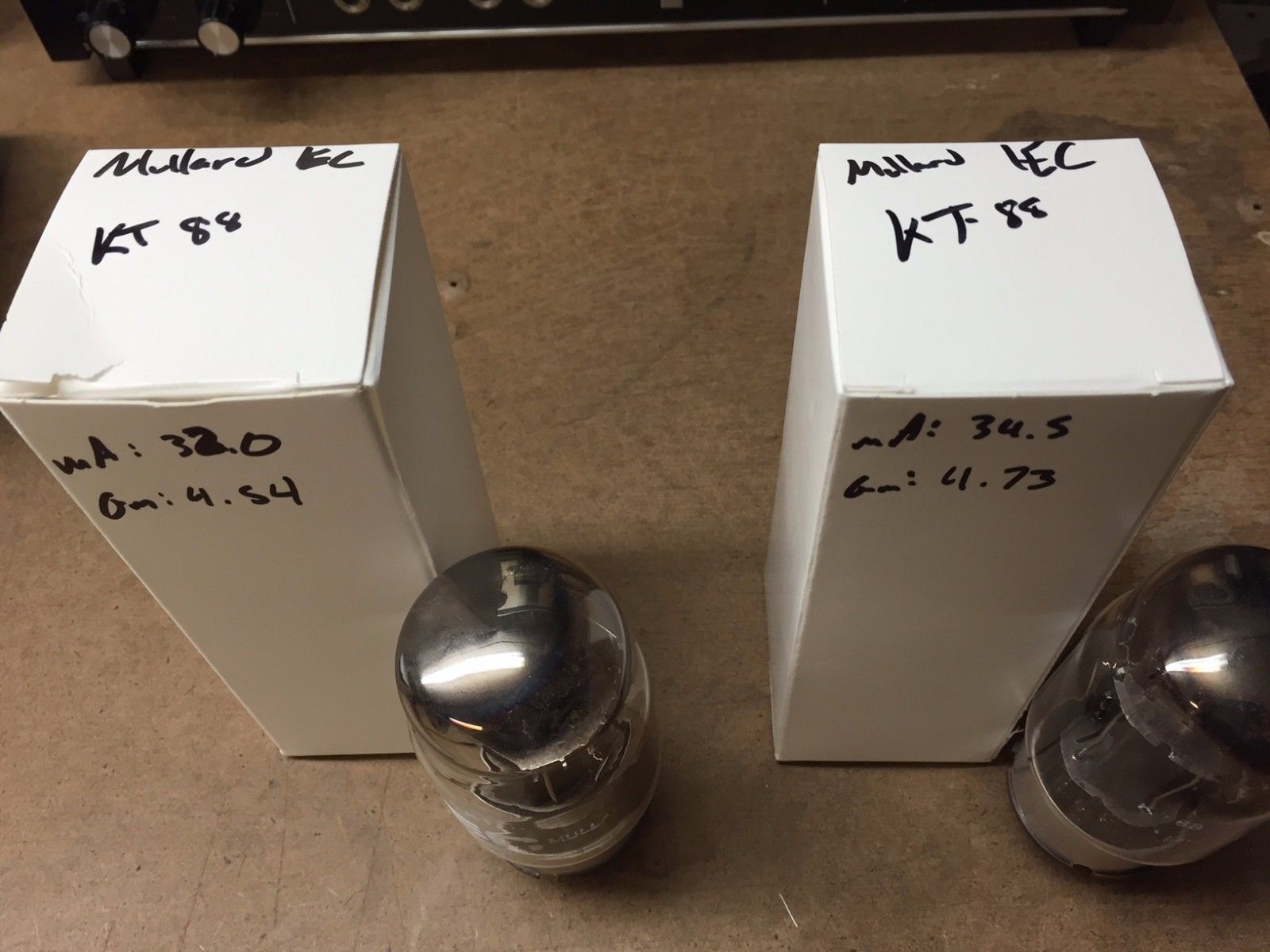 Iec Mullard KT88 tube - M.O.