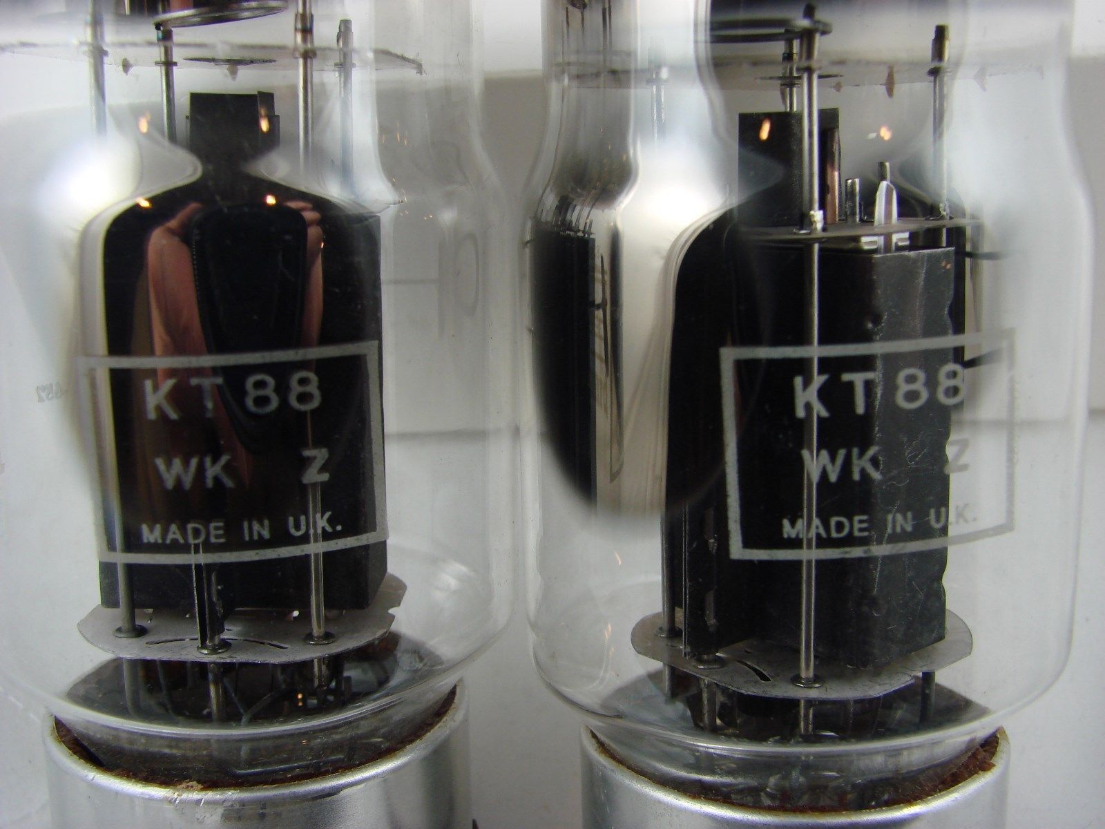 Iec Mullard KT88 tube - M.O.