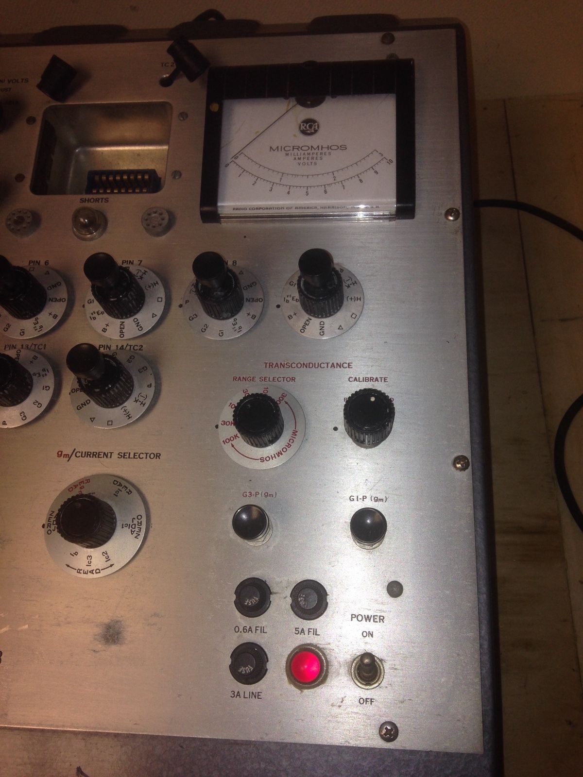 RCA WT-100A tube tester