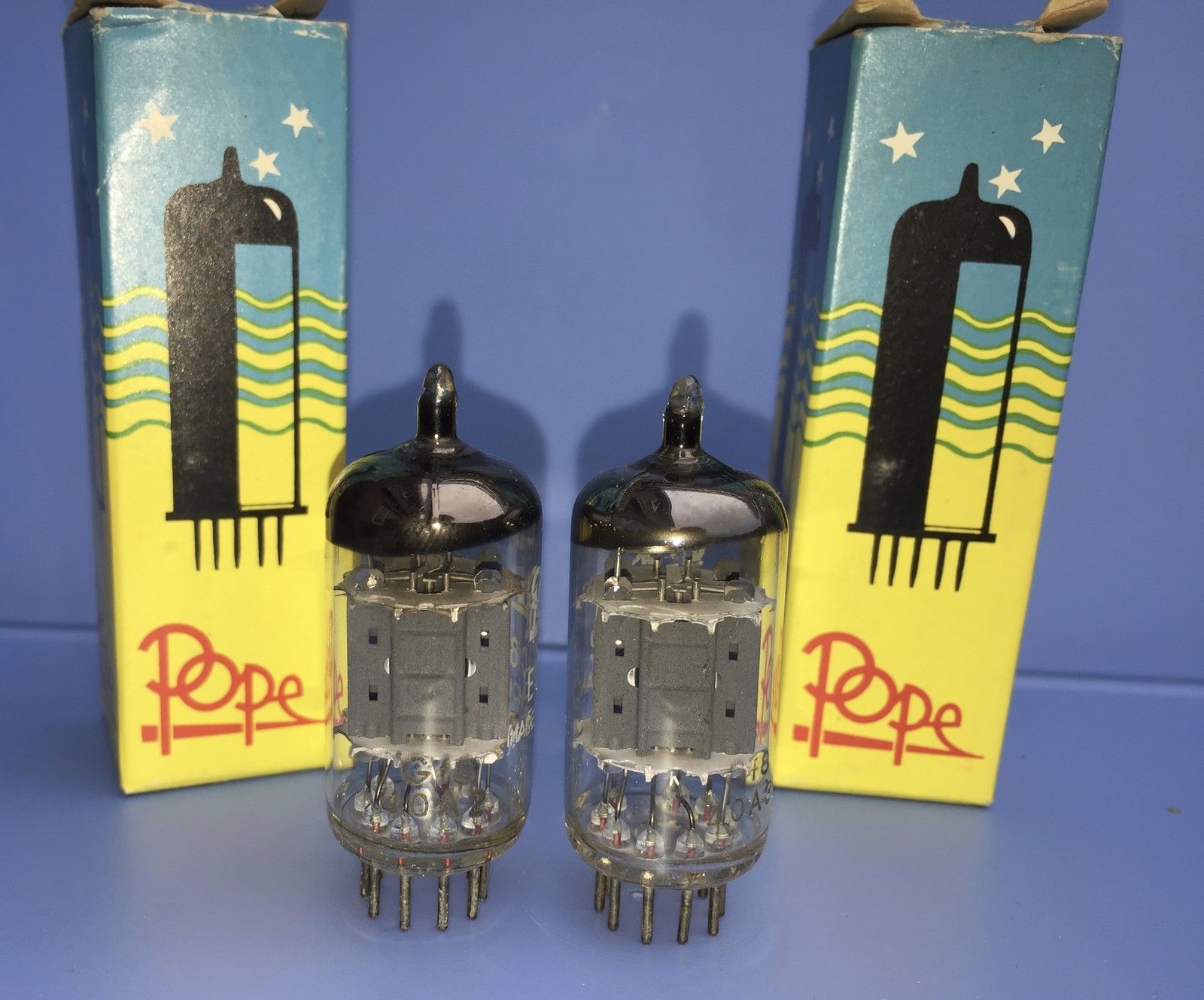 Pope ECC82 tube - Philips